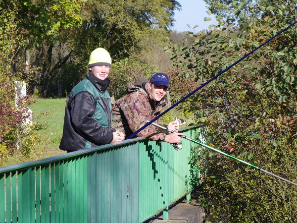 Angler am Nethestausee